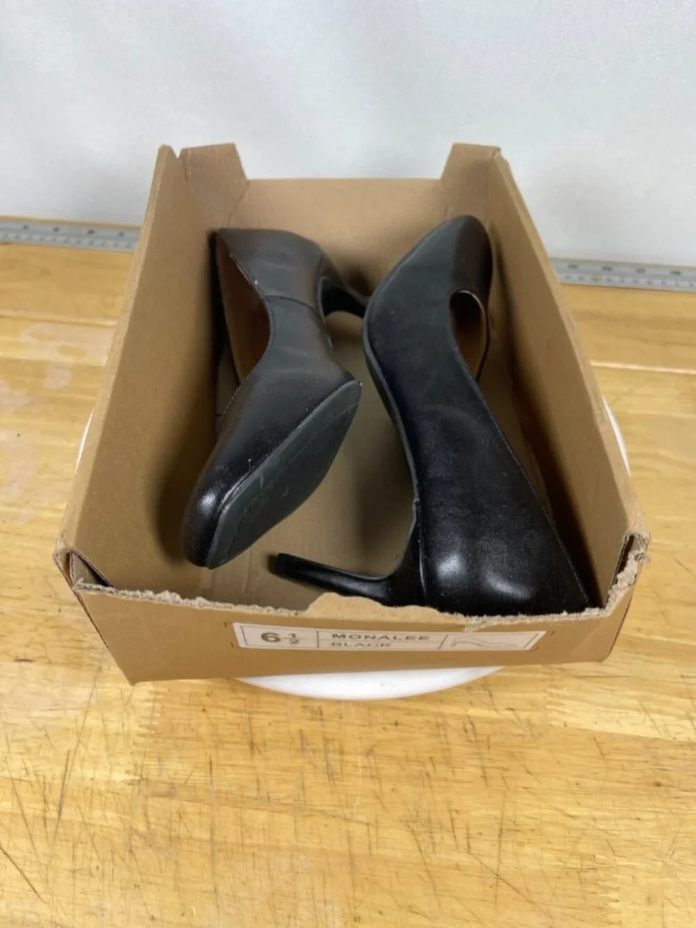 Comfort Foam Monalee Black Pumps Heels Womens Size 6.5 Classic Work